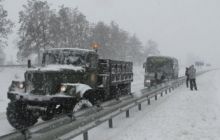 Через негоду обмежено рух на автодорогах у п'яти областях України