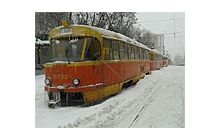 40 миллионов тонн снега за сутки: в Киеве парализовано движение авто и появился дефицит продуктов