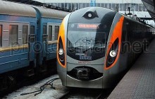 Маршрут Hyundai Киев-Львов продлят до станции «Дарница»
