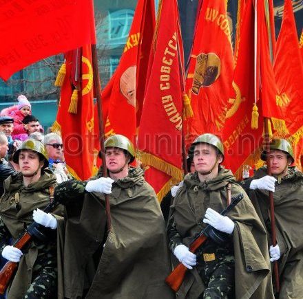 В Одессе празднуют годовщину освобождения (фото) В Одессе празднуют годовщину освобождения (фото)
