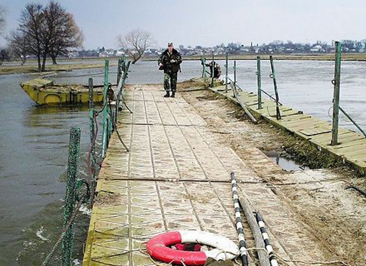 Разведка района строительства низководного моста