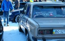 В Тернополе недовольные водители устроили «похороны колеса»