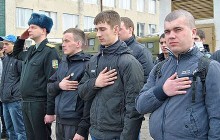 Продолжается отправка призывников на срочную военную службу в ряды ВСУ
