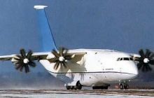 Азаров: Украина готова строить самолет Ан-70 самостоятельно - без России