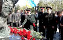 У гарнізонах Збройних Сил України вшанували Героїв Чорнобиля