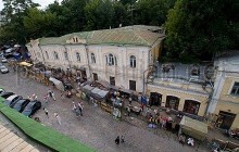 Суд вернул в собственность Киева помещения на Андреевском спуске
