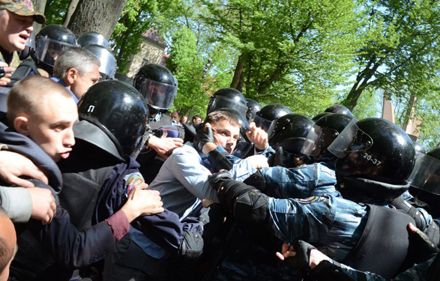 9 мая в Тернополе / Фото с сайта 0352.com.ua 9 мая в Тернополе / Фото с сайта 0352.com.ua