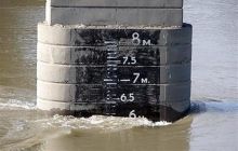 Уровень воды в реках достиг критических отметок