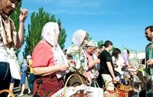 10 млн украинцев приняли участие в Пасхальных богослужениях