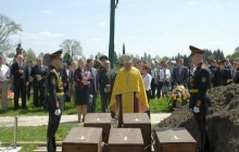 Во Львовской области перезахоронили останки героев "Бродовского котла"