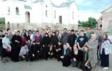 В Святогорскую Свято-Успенскую лавру прибыли паломники из Сербии