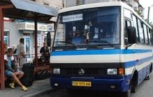 В Чернигове перевозчики максимально сократили количество автобусов в направлении Киева