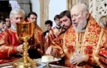 Предстоятель УПЦ з архіпастирським візитом відвідав Житомирську єпархію