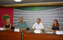В Запорожье журналистам рассказали об условиях службы по контракту