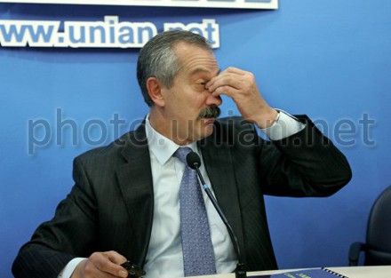 Пинзеник вважає, що введення вексельних розрахунків негативно відіб`ється на інвесткліматі Пинзеник вважає, що введення вексельних розрахунків негативно відіб`ється на інвесткліматі