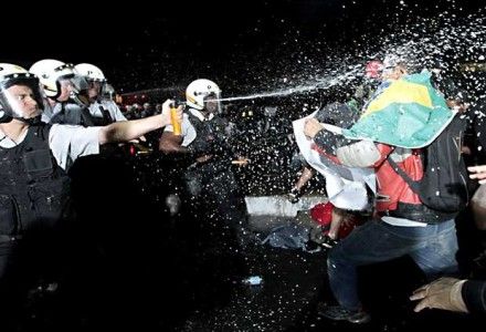 Беспорядки в Бразилии Беспорядки в Бразилии
