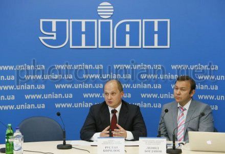 Председатель Государственной судебной администрации Украины Руслан Кирилюк и генеральный директор ГП «Информационные судебные системы» Леонид Богданов Председатель Государственной судебной администрации Украины Руслан Кирилюк и генеральный директор ГП «Информационные судебные системы» Леонид Богданов