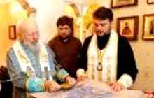 Митрополит Владимир освятил антиминсы для храмов Киевской епархии