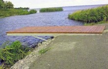 Пляжи под Киевом массово распродают