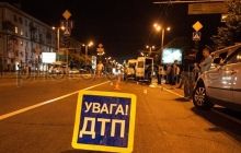 В Херсоне столкнулись автомобиль и маршрутка: 10 человек - в больнице