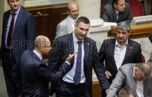 Reuters: Франція запросила Кличка обговорити ситуацію в Україні