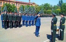 В Одесской военной академии состоялся первый выпуск лейтенантов