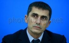 Эксперт назвал суммы, которые могут платить "титушкам"