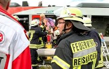 Train collides with truck in Germany: 26 injured persons (photo)