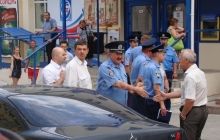 ЗМІ: У центрі Севастополя серед білого дня застрелили чоловіка (фото)