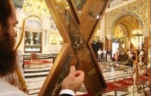 Почти 200 тыс паломников поклонилось в Санкт-Петербурге кресту святого апостола Андрея