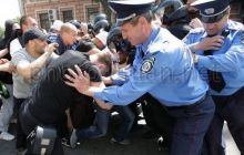 Прокуратура закрыла дело о бездеятельности милиции на акции 18 мая