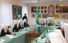 Кирилл в Лавре проводит заседание Синода РПЦ (фото)