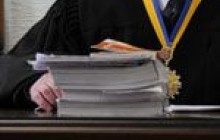 Про природу кримінальної відповідальності за судові рішення