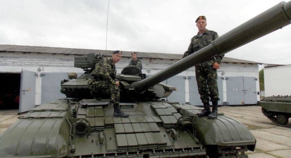 Тульское танковое училище. Территория танкового. Танк ис-2 кировский завод. Танковое училище омск черемушки. Застройка танкового училища.