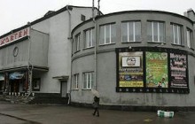 У КМДА запевняють, що закривати «Жовтень» не збираються
