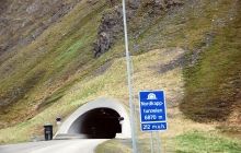 У Норвегії через пожежу в автомобільному тунелі госпіталізували 75 людей