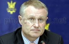 Суркиса просят помочь футбольному клубу Курченко
