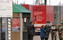 Азаров пояснив проблеми з експортом тим, що Україна не у Митному союзі