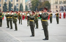 Близько 2000 військових долучилися до святкування 70-ї річниці з дня визволення Харкова