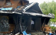 В Киеве подожгли храм Трех Святителей (фото)