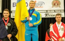Военный спортсмен Роман Мартыненко установил новый мировой рекорд выполнив жим штанги лежа в 260 кг