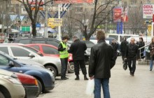 Охрана городских больниц начала брать деньги у пациентов за парковку