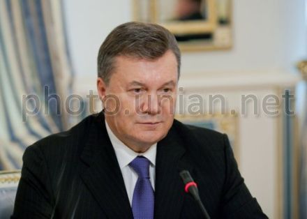 Янукович уже в Вильнюсе