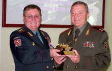 Министр обороны Республики Беларусь посетил Львовский гарнизон