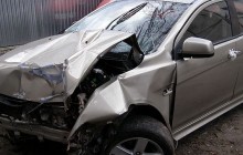 П'яний гість «викрав» наречену і потрапив з нею в аварію