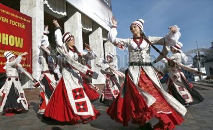 ”Сталева грань”, народні танці ”Сталева грань”, народні танці