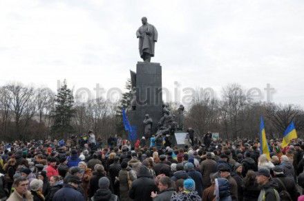 Митинг в поддержку евроинтеграции в Харькове