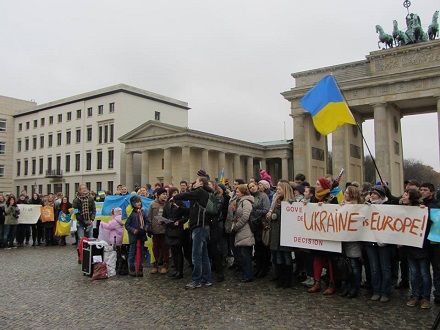 В Берлин съехались украинцы диаспоры со всей Германии / Facebook / Lisa.Nebesna