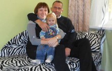 На Луганщині сім’я правоохоронця усиновила дитину