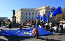 250 тисяч українців підтримали ідею Єврореферендуму